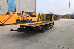 清水非事故拖车