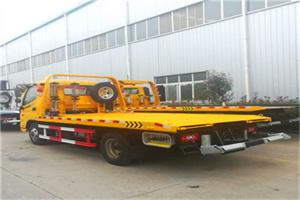 清水附近拖车救援搭电