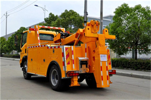 清水高速路拖车费